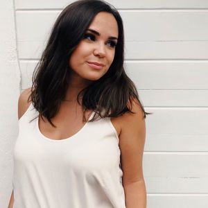 Meet your Posher, Lauren